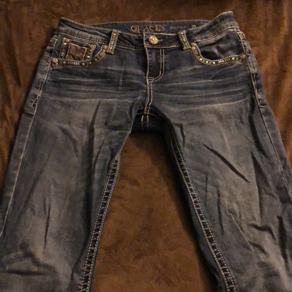 Real tree Grace in LA jeans - Picture 2 of 6